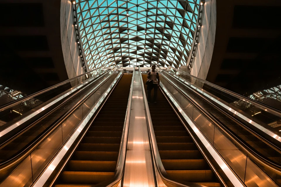 Executive personal styling in Canary Wharf for professional wardrobes