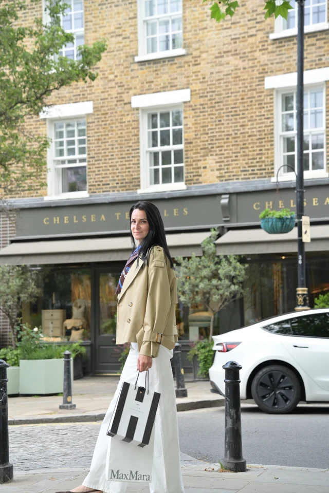 Relaxed luxury personal styling in Chelsea with King's Road and Sloane Square