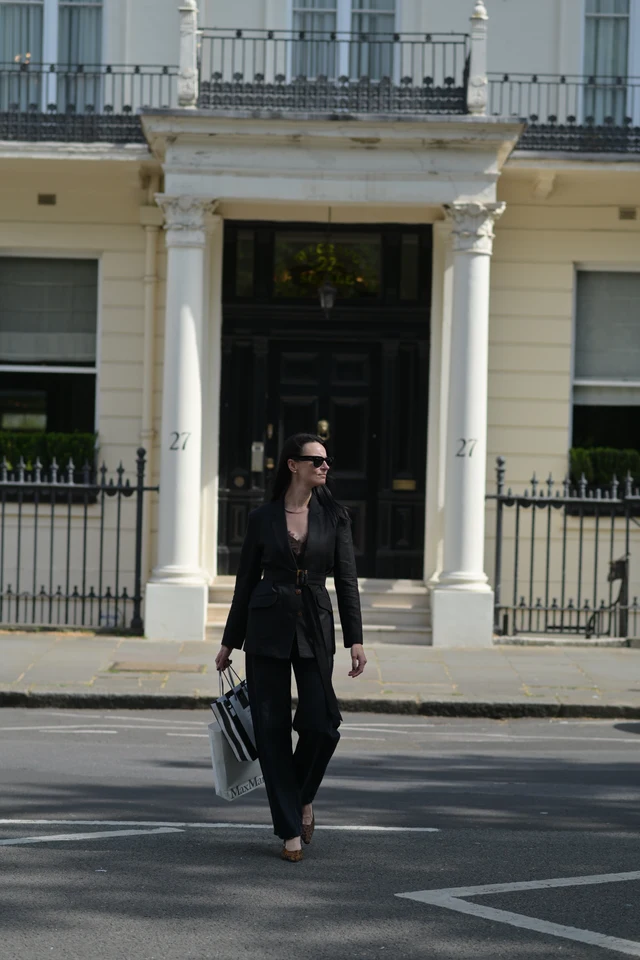 Luxury personal shopping in Knightsbridge with Harrods and Harvey Nichols
