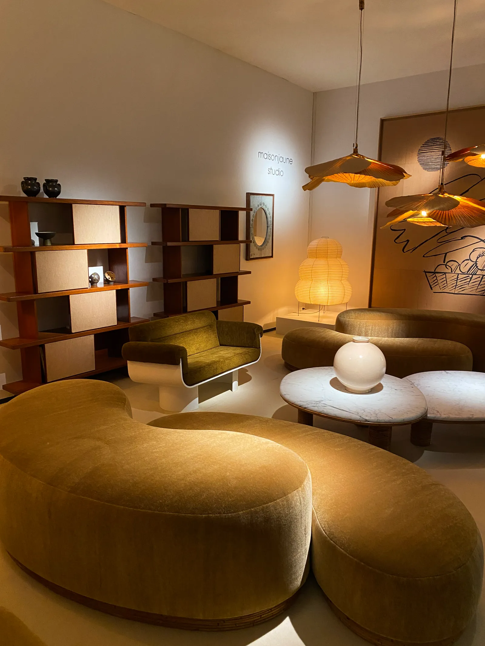 Homeware shopping concierge service for curated furniture and decor sourcing